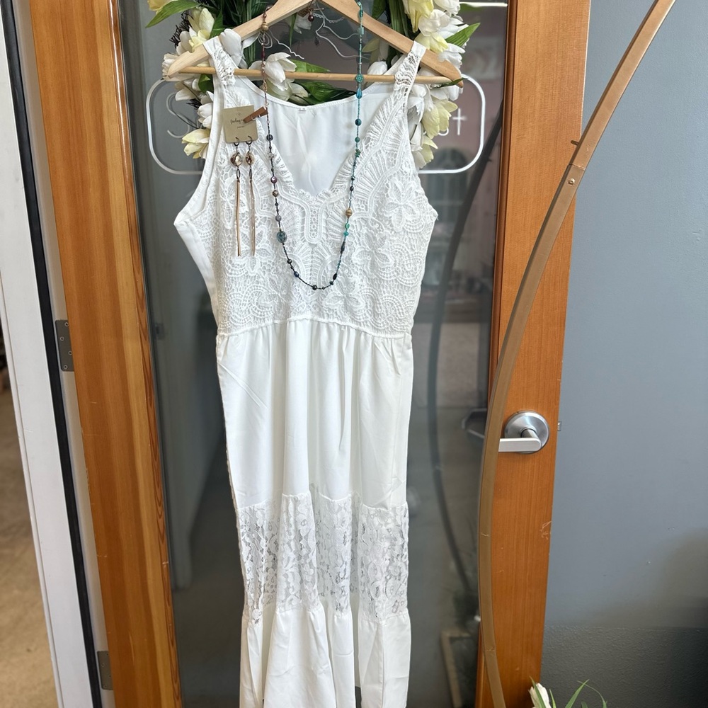 Tea party lace white dress
